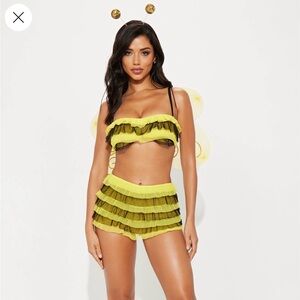 Bumble bee 🔥 costume cosplay Fashion Nova Halloween sexy